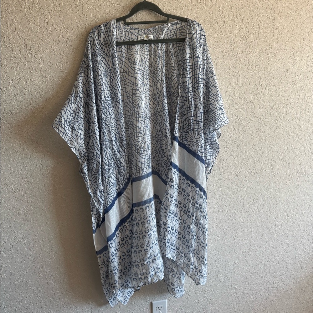Woven Heart Blue & White Boho Kimono Cover-Up 💙🤍 – One Size